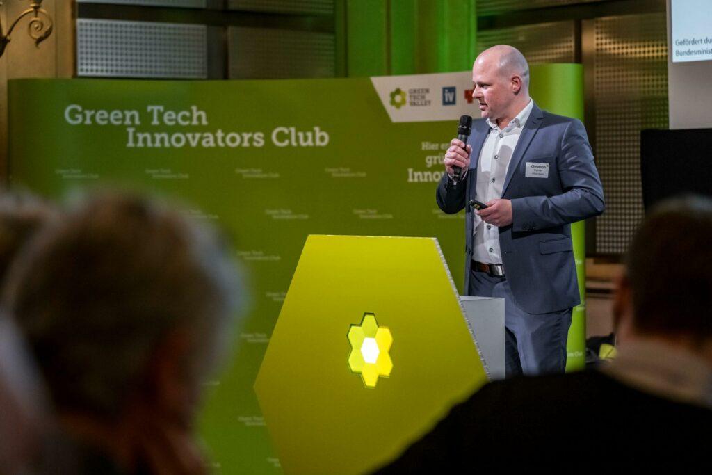 Green-Tech-Innovators-Club-0079-6666-scaled.jpg