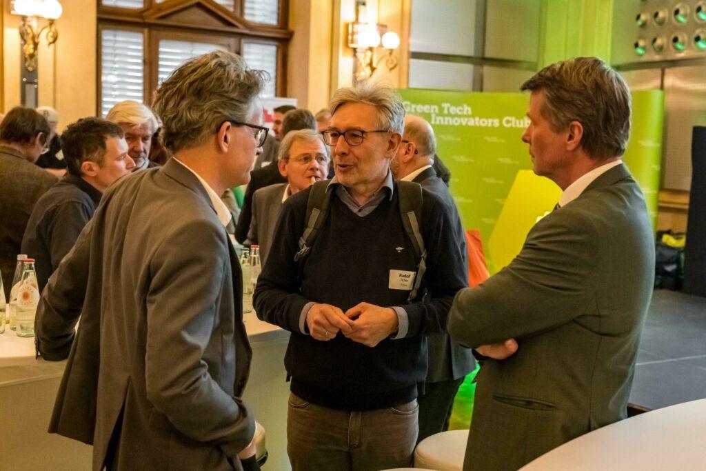 Green-Tech-Innovators-Club-0147-10559-scaled.jpg