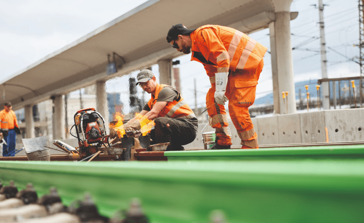 voestalpine produces the world's first hydrogen-based rail
