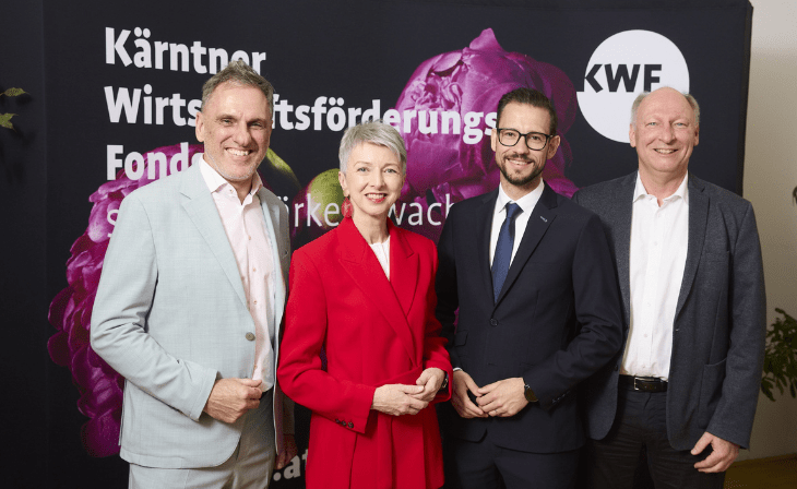 v.l.n.r. KWF-Vorstand Roland Waldner, Technologiereferentin Gaby Schaunig, KWF-Aufsichtskommissär Sebastian Schuschnig und KWF--Kuratoriums-Vorsitzender Martin Zandonella (c) KWF/Puch