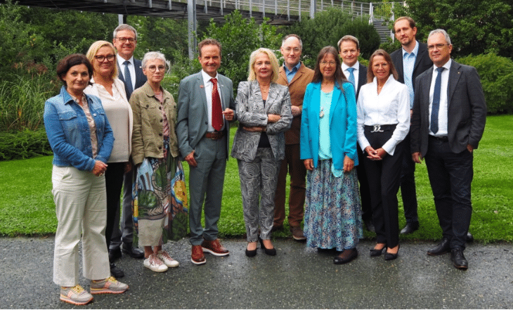 Gruppenfoto der Kärntner und steirischen Hochschulkonferenz 2026 in Klagenfurt (c) AAU